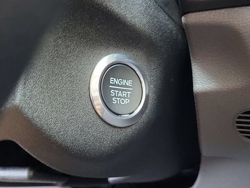 New 2026 Ford Transit 250 148 Medium Roof w/ Load Area Protection Package RWD image 28