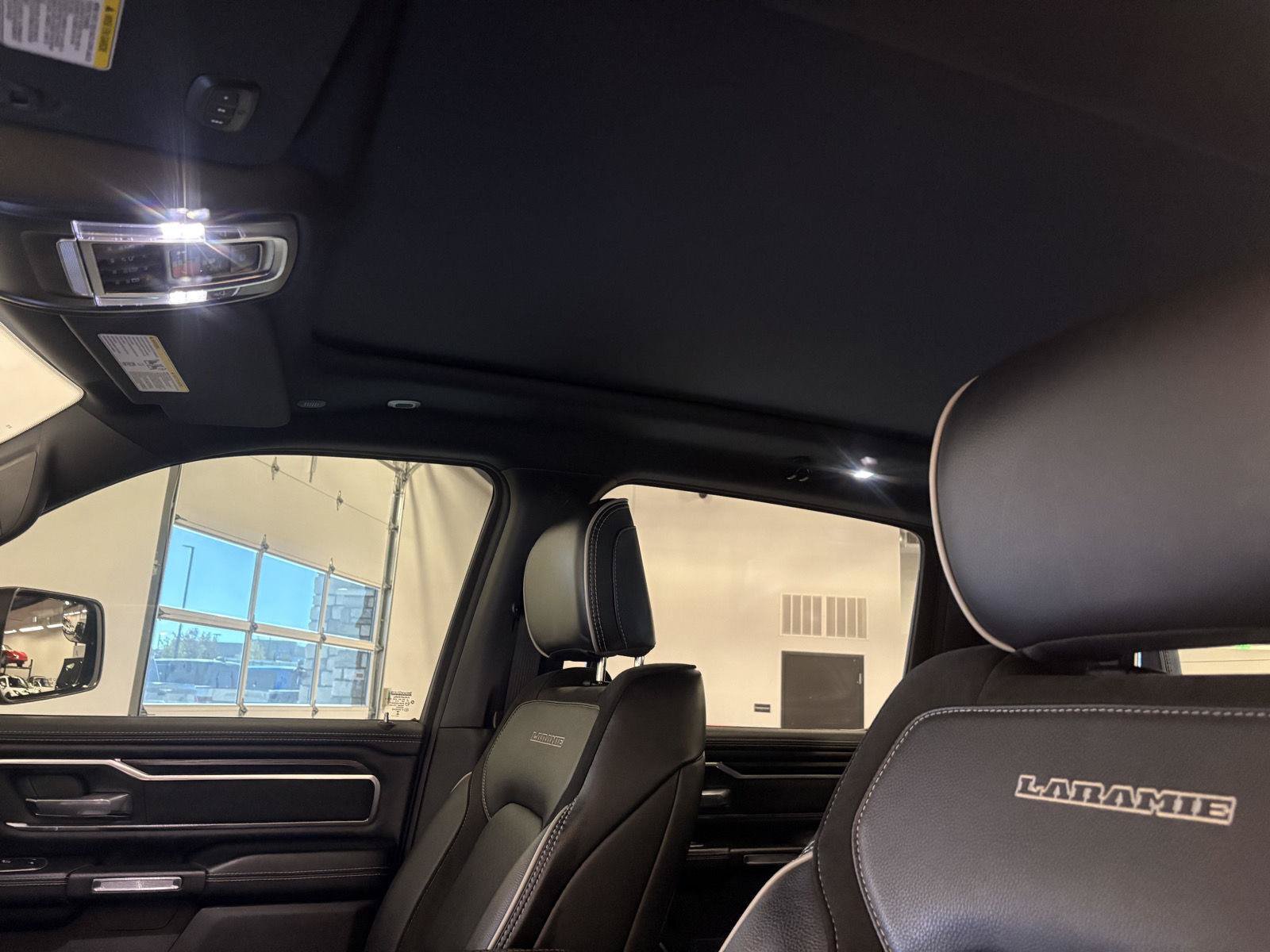 Used 2024 RAM 1500 Laramie AWD/4WD image 23