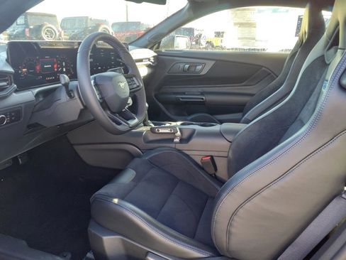 New 2025 Ford Mustang Dark Horse image 10