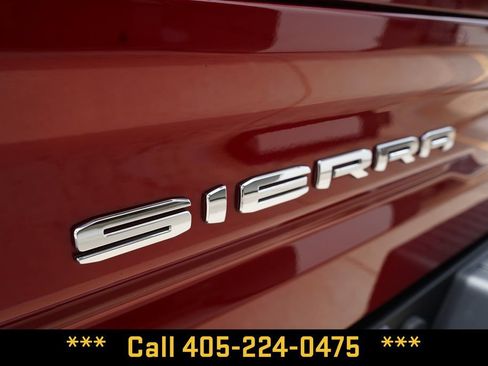 Used 2025 GMC Sierra 1500 AT4 w/ AT4 Premium Package AWD/4WD image 6