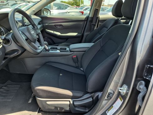 Used 2025 Nissan Sentra S FWD image 15