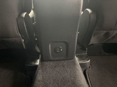 Used 2022 Ford Escape SE image 22