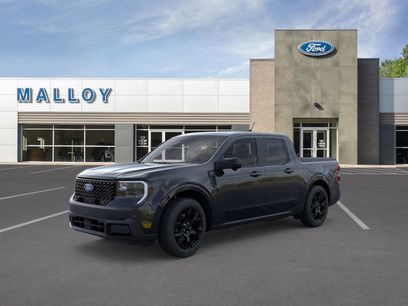 New 2026 Ford Maverick Lariat w/ Black Appearance Package