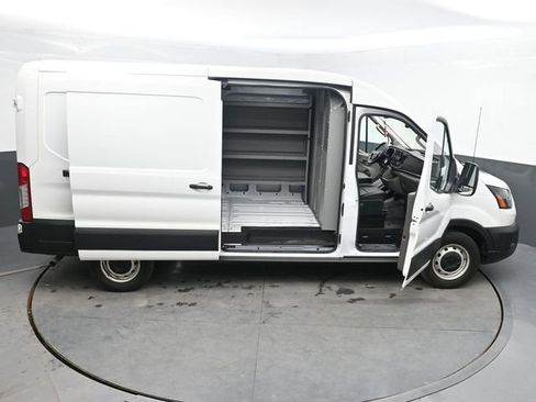 Used 2023 Ford Transit 250 Medium Roof RWD image 27
