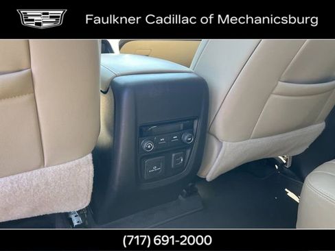 Used 2020 Buick Enclave Essence w/ Sound and Sites Package image 19