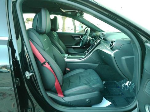 Used 2023 Mercedes-Benz C 43 AMG 4MATIC Sedan image 19