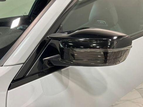 Used 2021 BMW M4 Coupe w/ Executive Package image 10