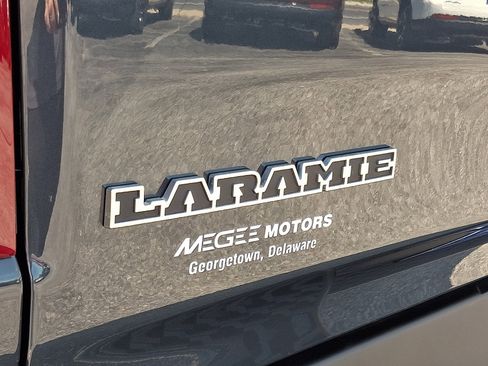 New 2026 RAM 1500 Laramie AWD/4WD image 23