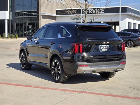 New 2026 Kia Sorento SX image 3