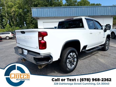 Used 2021 Chevrolet Silverado 2500 LT w/ Convenience Package AWD/4WD image 5