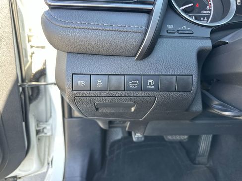 Used 2021 Toyota Camry LE FWD image 16