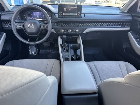 Used 2023 Honda Accord LX image 12