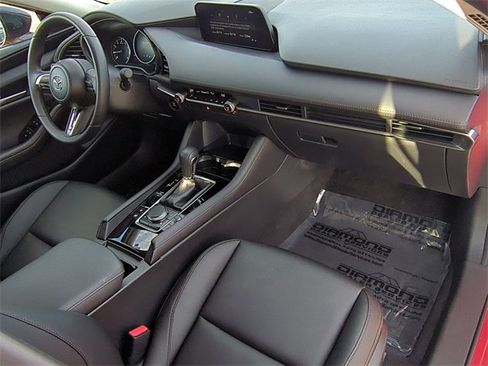 Used 2025 MAZDA MAZDA3 s image 18