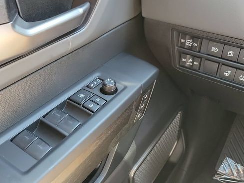 Certified 2026 Toyota Tundra Capstone AWD/4WD image 19