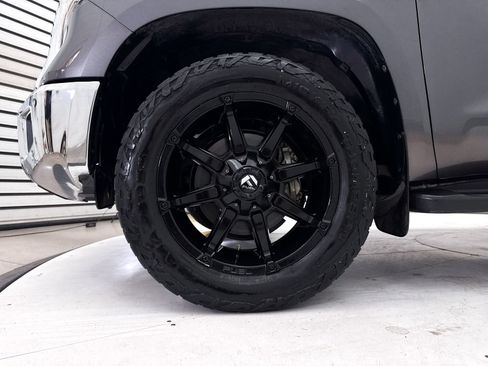 Used 2017 Toyota Tundra SR5 w/ SR5 Upgrade Package RWD image 13
