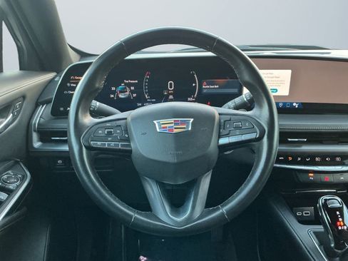Used 2024 Cadillac XT4 Premium Luxury FWD image 13