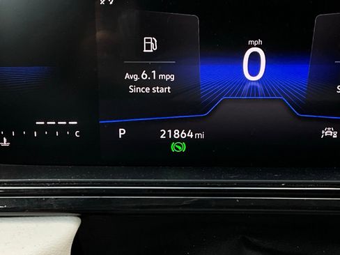 Used 2025 Volkswagen Taos S image 35