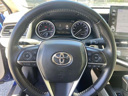 Used 2024 Toyota Camry XLE FWD image 33