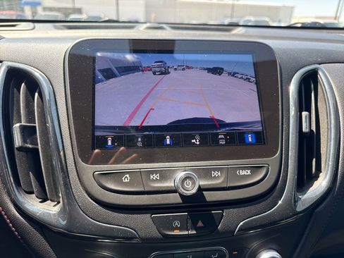 Used 2023 Chevrolet Equinox RS FWD image 16
