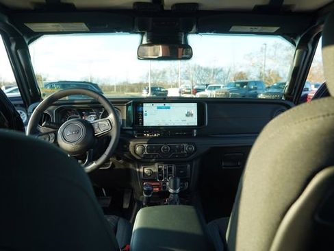 New 2026 Jeep Gladiator Mojave image 21