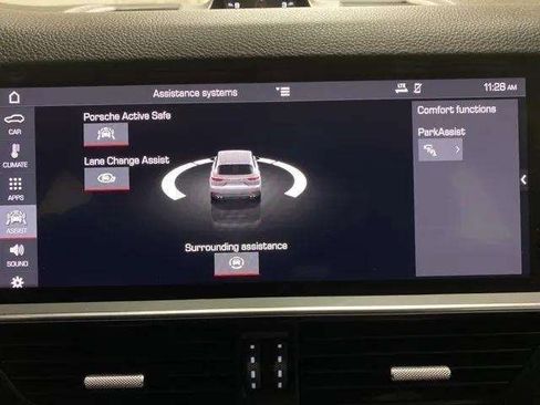 Used 2019 Porsche Cayenne w/ Premium Package image 50