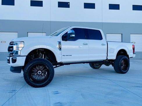 Used 2020 Ford F350 Platinum image 1