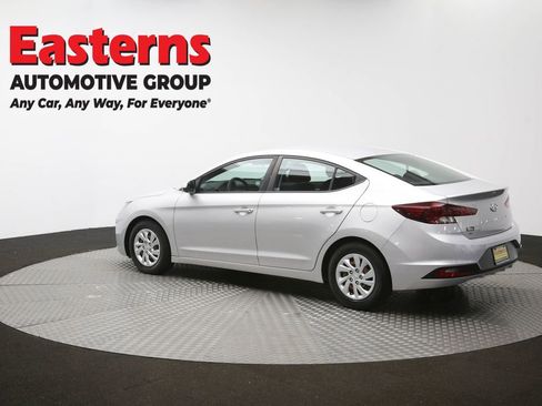 Used 2019 Hyundai Elantra SE w/ Cargo Package FWD image 62