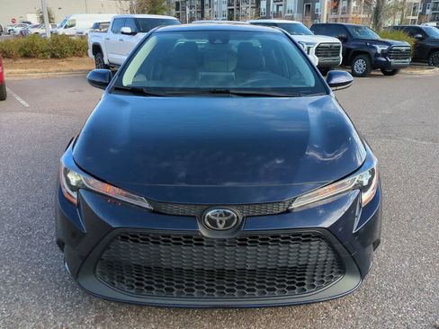 Certified 2021 Toyota Corolla LE image 9