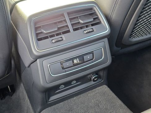 Used 2024 Audi A6 Premium Plus image 20