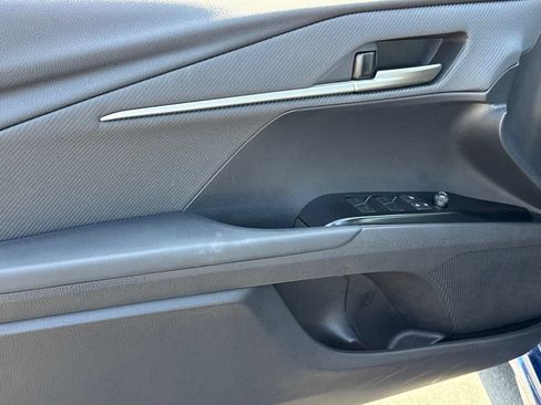 Used 2025 Toyota Camry SE FWD image 17