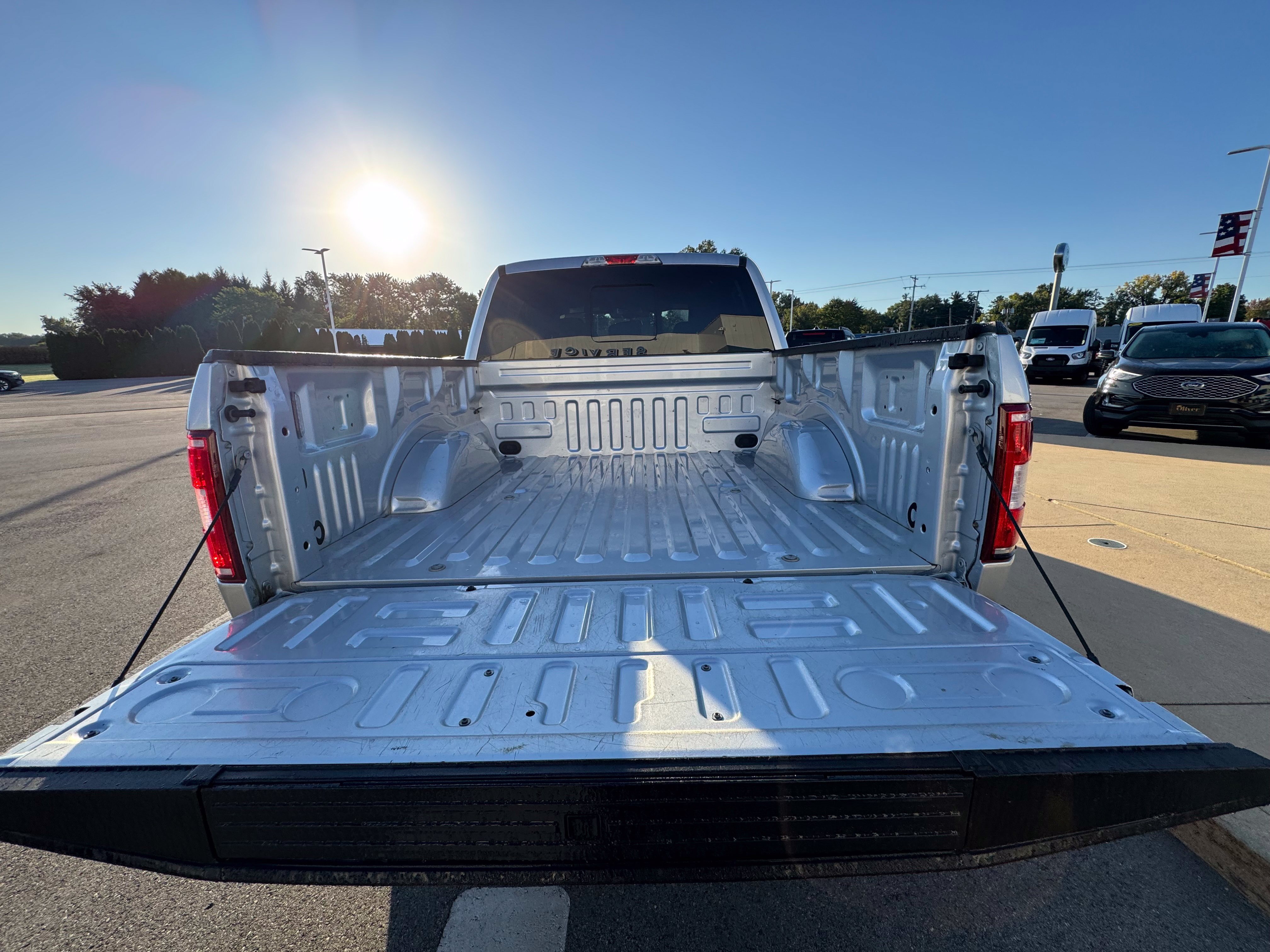 Used 2019 Ford F150 XLT w/ Equipment Group 302A Luxury AWD/4WD image 23