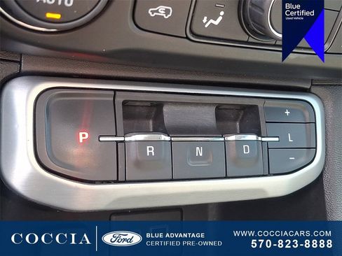 Used 2021 GMC Acadia SLE w/ Driver Convenience Package image 14