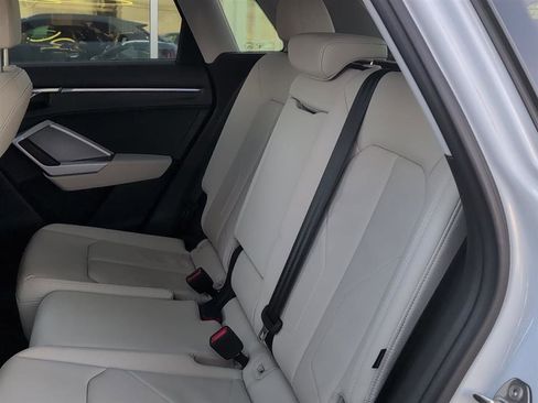 Used 2024 Audi Q3 2.0T Premium Plus w/ Premium Plus Package image 15