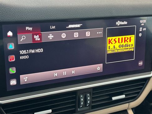 Used 2023 Porsche Cayenne Platinum Edition image 22