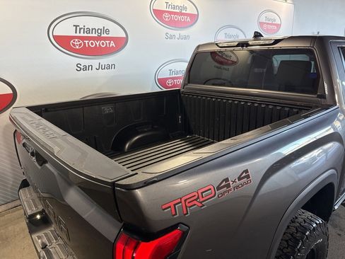 Used 2022 Toyota Tundra SR5 image 18