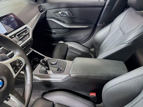 Used 2019 BMW 330i xDrive Sedan w/ M Sport Package image 25