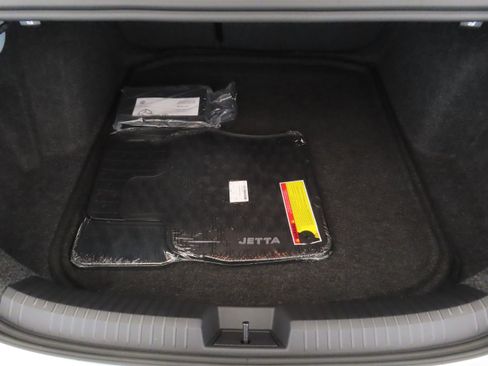 New 2026 Volkswagen Jetta SE image 24