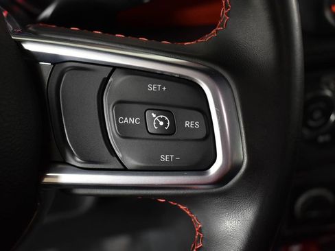 Used 2022 Jeep Wrangler Unlimited Rubicon w/ LED Lighting Group AWD/4WD image 34