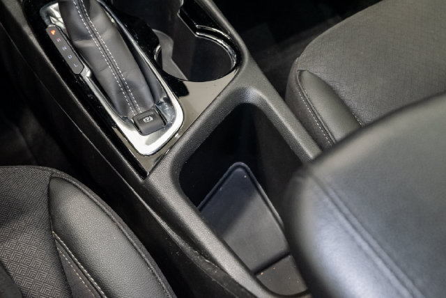 Used 2025 Buick Encore GX Preferred FWD image 23