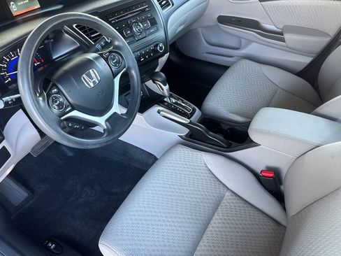 Used 2014 Honda Civic LX image 9