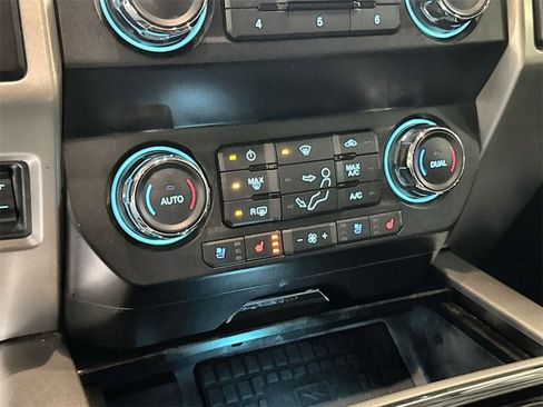 Used 2021 Ford F250 Lariat image 22