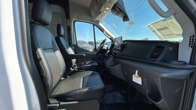 New 2026 Ford Transit 250 148 Medium Roof RWD image 11