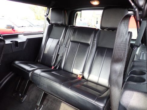 Used 2015 Ford Expedition EL Limited w/ Equipment Group 301A image 10