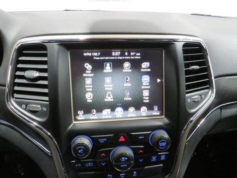 Used 2015 Jeep Grand Cherokee Limited image 22