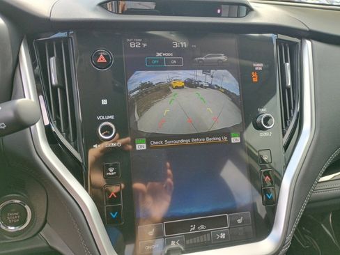 Certified 2025 Subaru Outback Limited w/ Popular Package #2 image 30