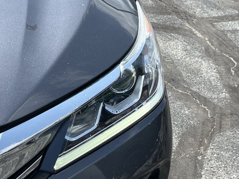 Used 2017 Honda Accord Sport Special Edition image 11
