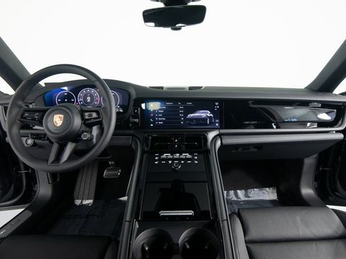 New 2026 Porsche Panamera 4 image 33