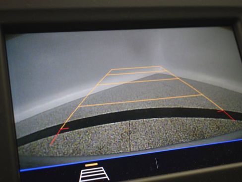 Used 2020 Chevrolet Equinox LT image 54