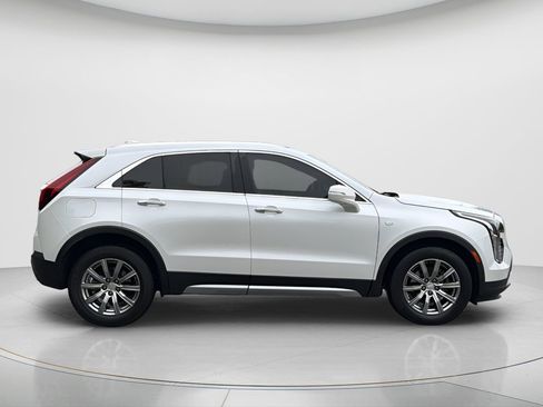Used 2021 Cadillac XT4 Premium Luxury w/ Driver Awareness Package image 33