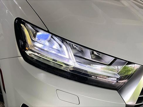 Used 2017 Audi Q7 3.0T Premium Plus image 27